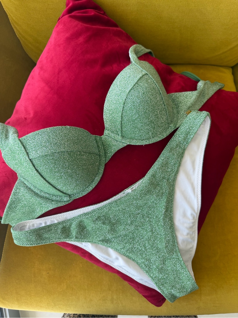 VICTORIA SECRET Shimmer Green Underwire Bikini Set - Women's Swim